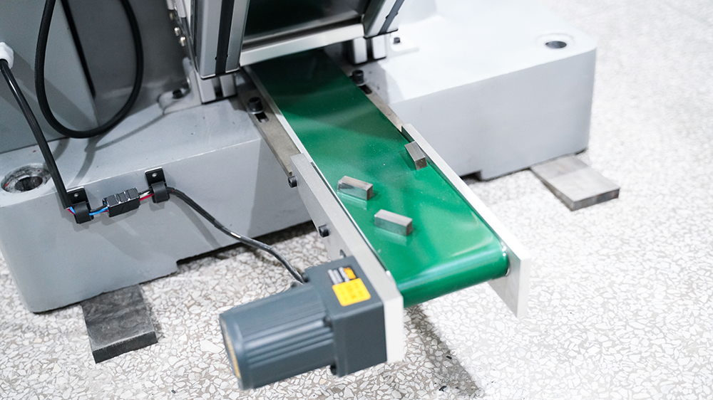 濟南辰達試驗機讚助第八屆全國大學生焊接創新大賽圓滿成功